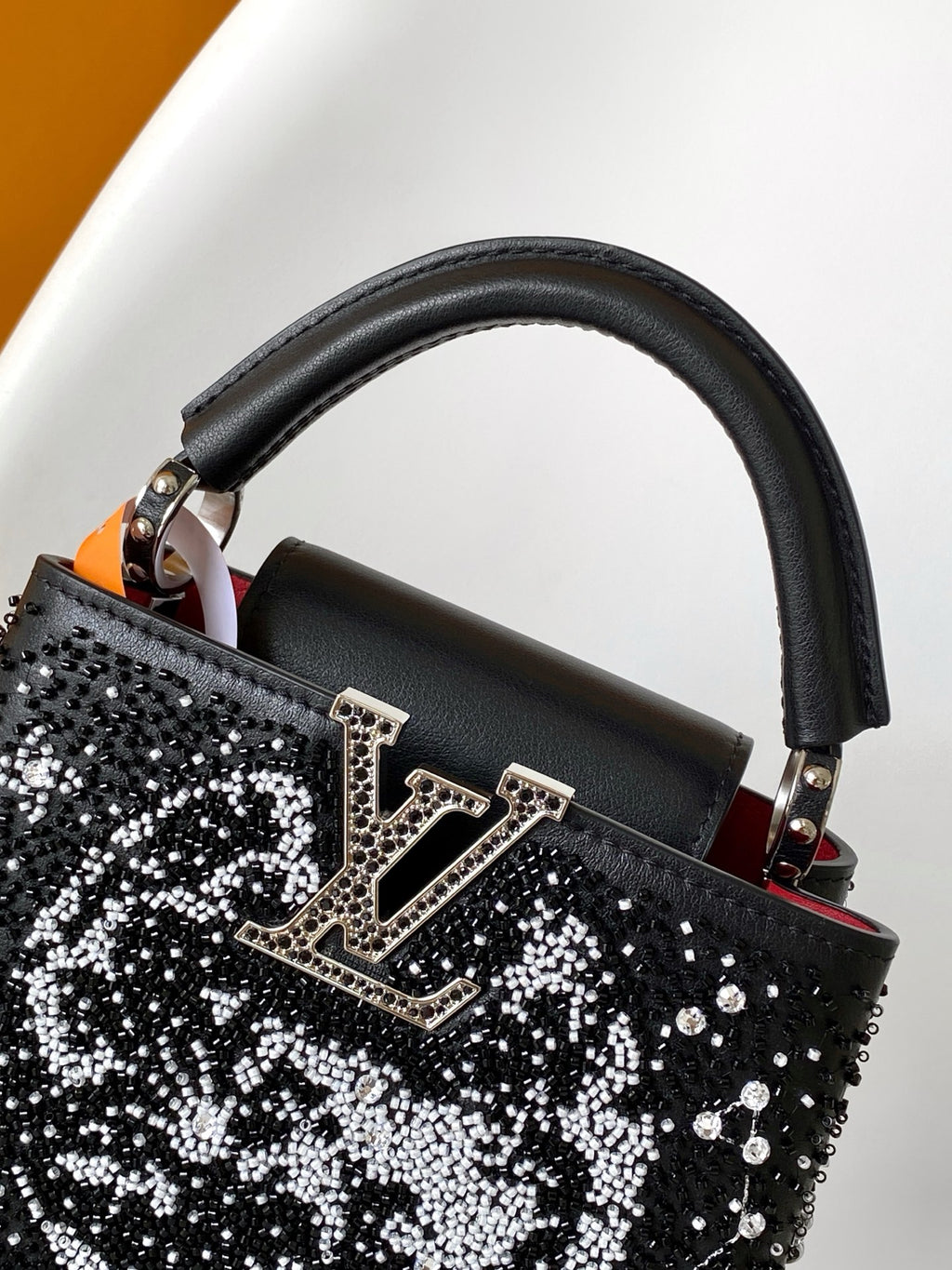 （M12977）Capucci Mini Handbag