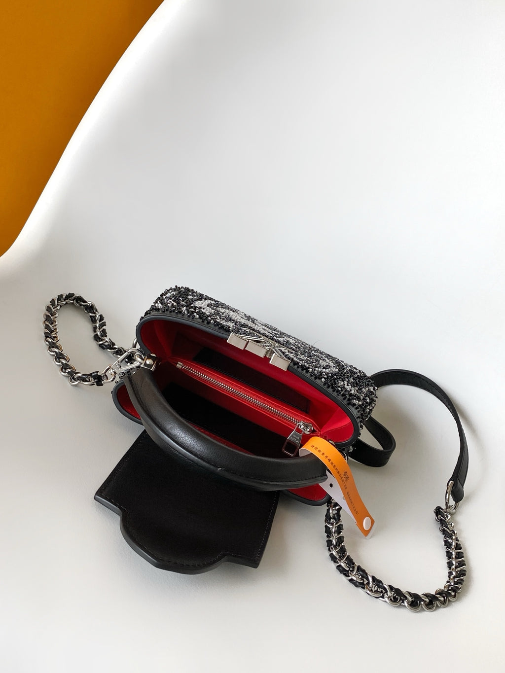 （M12977）Capucci Mini Handbag