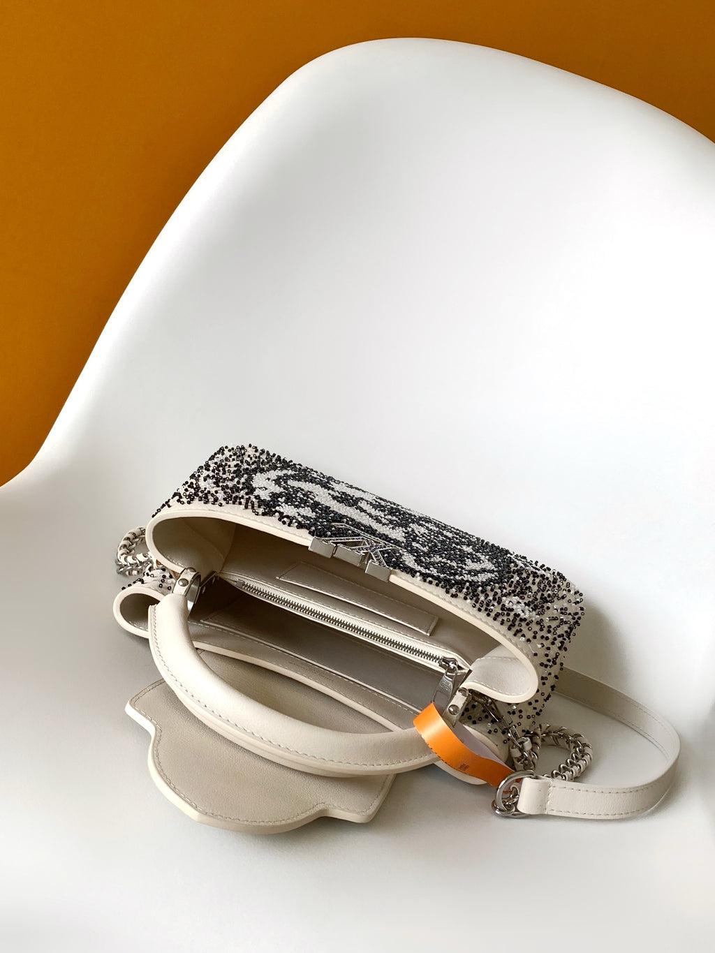 （M12977）Capucci Mini Handbag