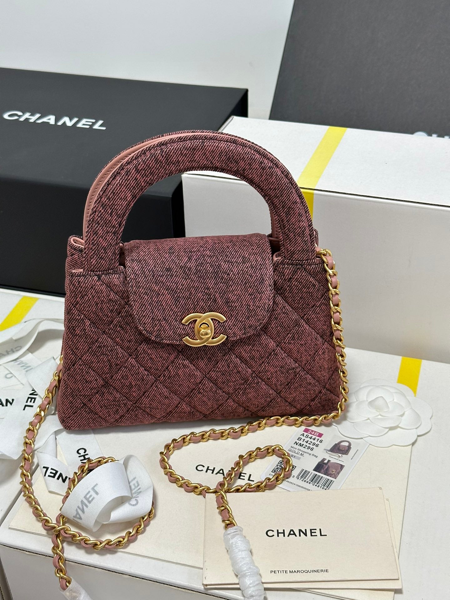 （AS4416)CHANEL 24 AKelly bag