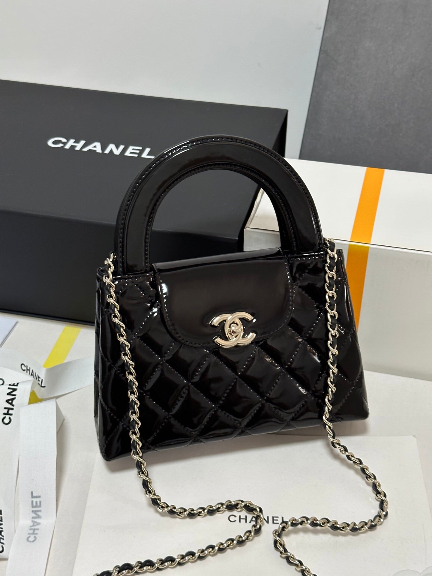（AS4416)CHANEL 24 AKelly bag