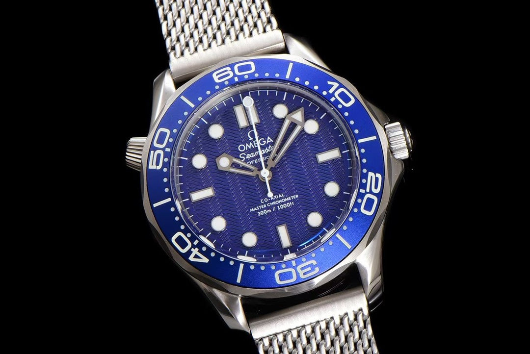 Omega Seamaster Diver 300M 007.