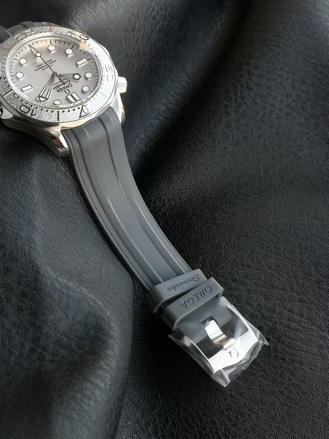 Omega Seamaster 300m Black Diver Watch
