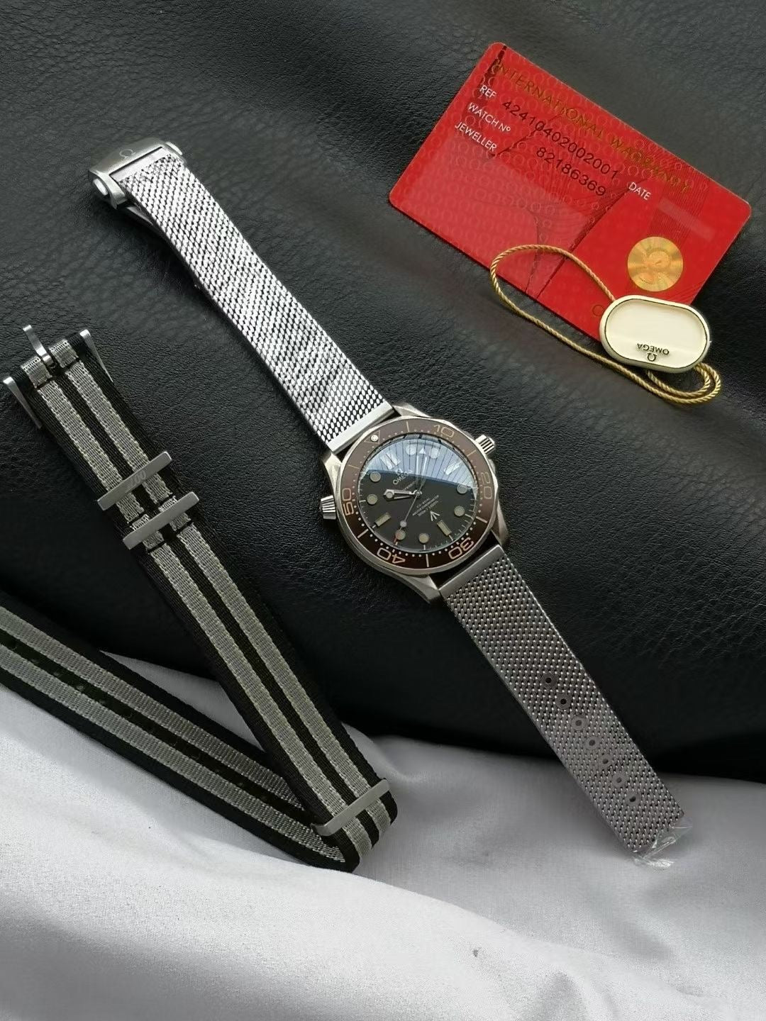 Omega Bond 007