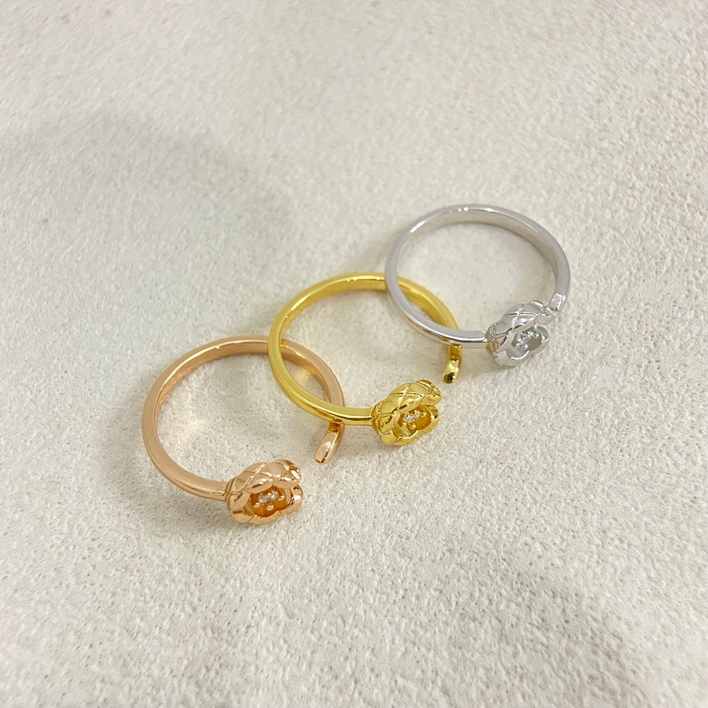 Chanel ring.