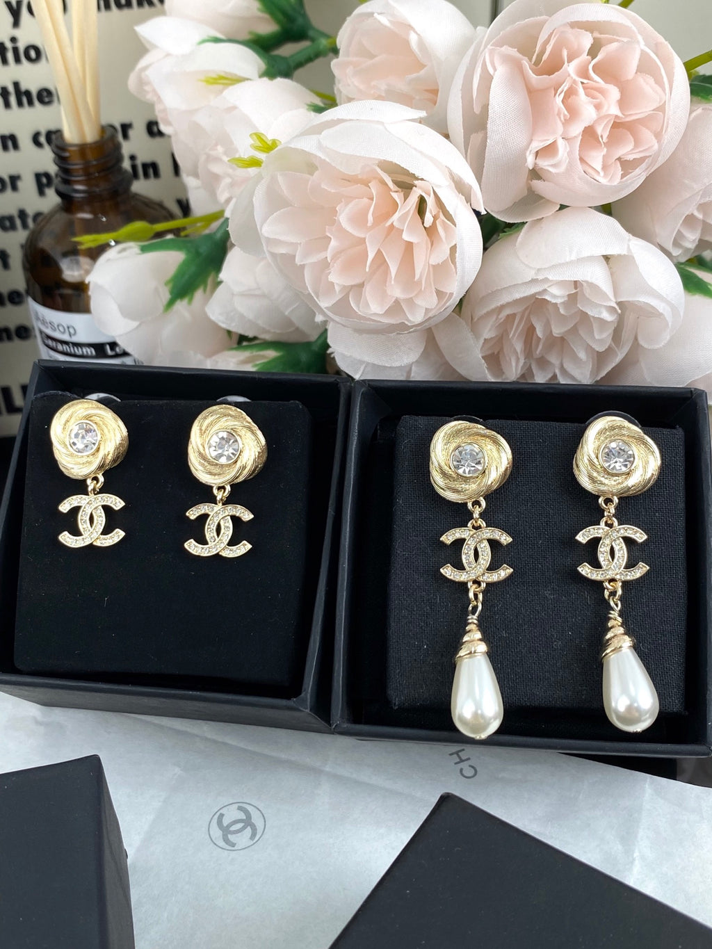 Water Drop Pearl Pendant Earrings