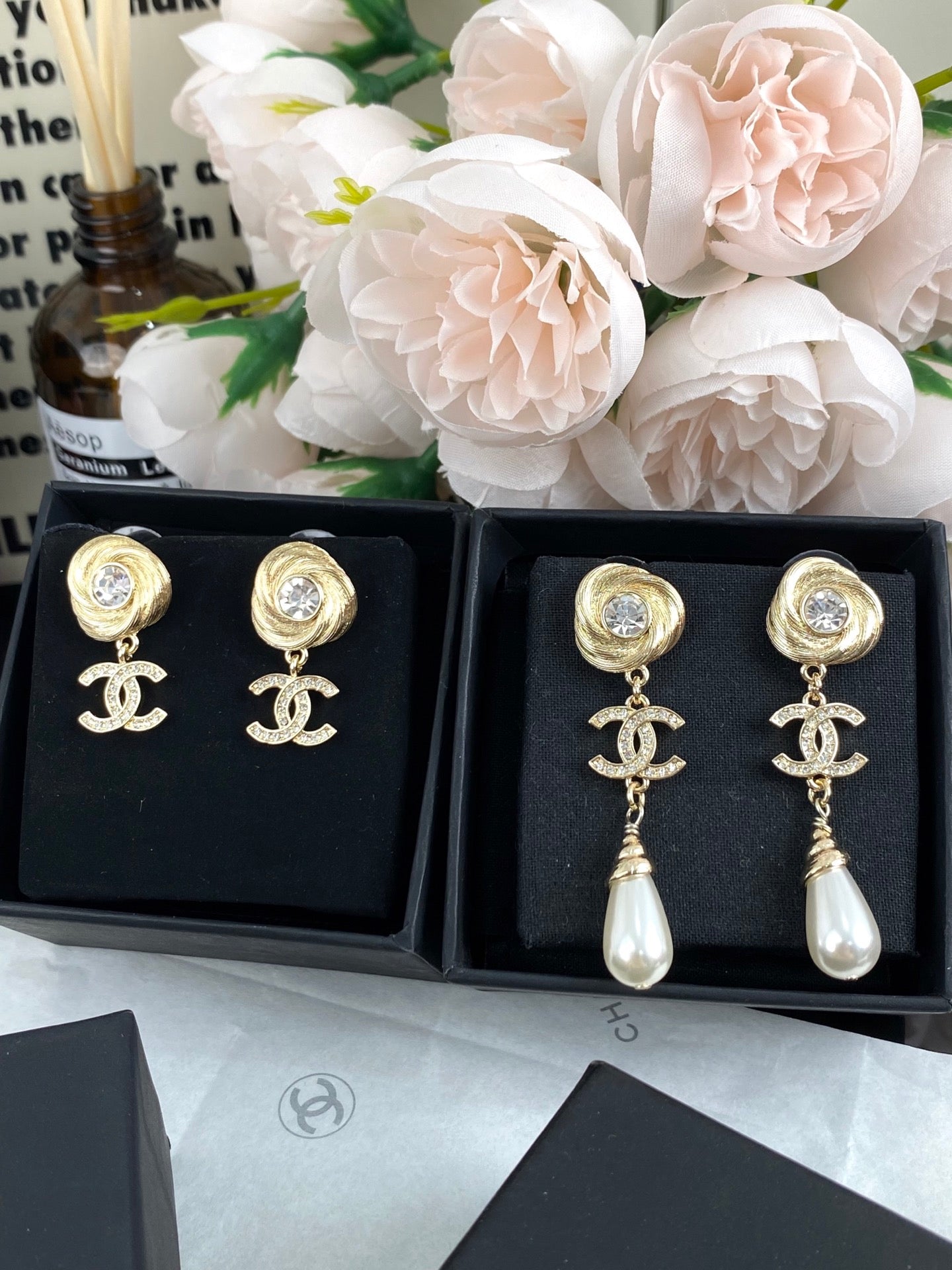 Water Drop Pearl Pendant Earrings
