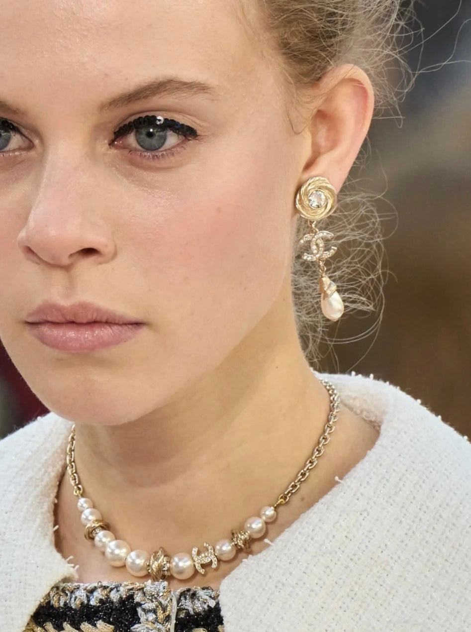 Water Drop Pearl Pendant Earrings