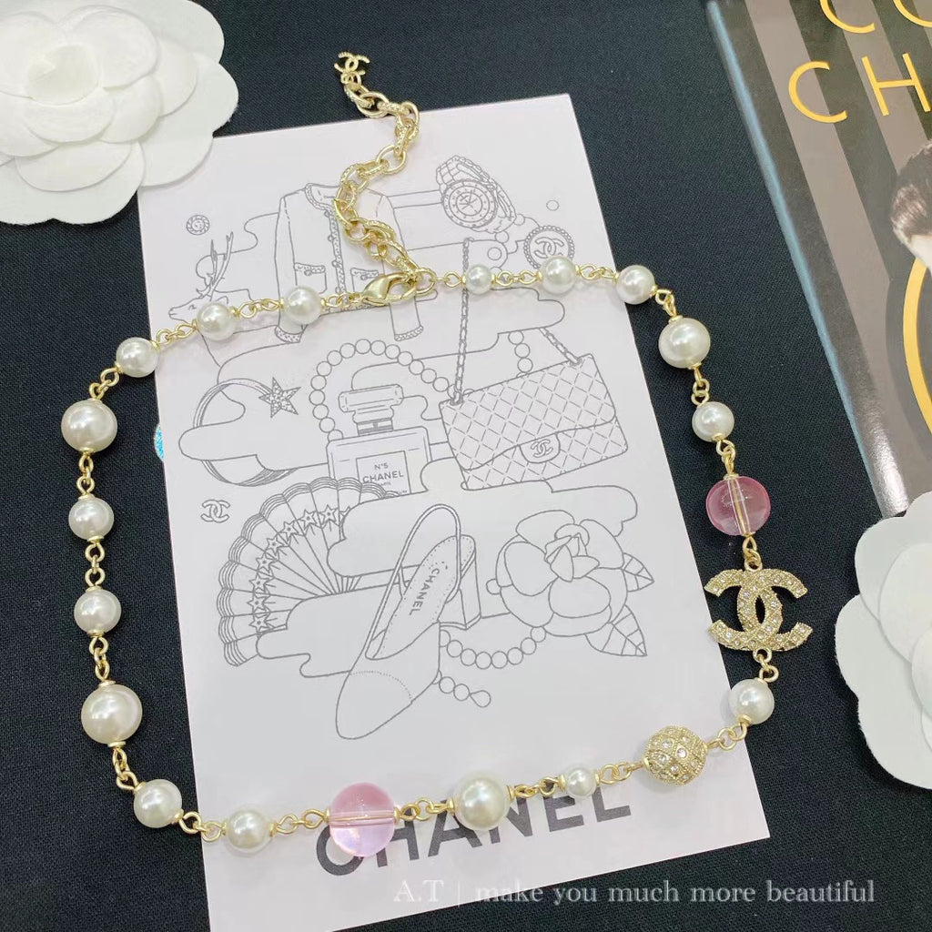 Pearl neck chain necklace.