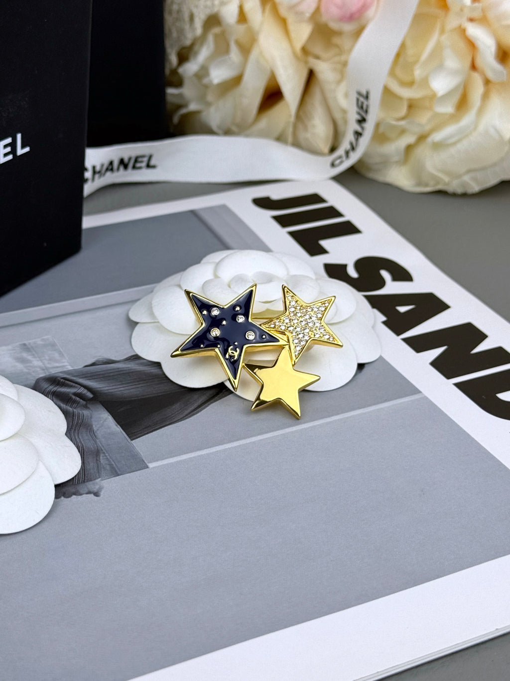 Star brooch.
