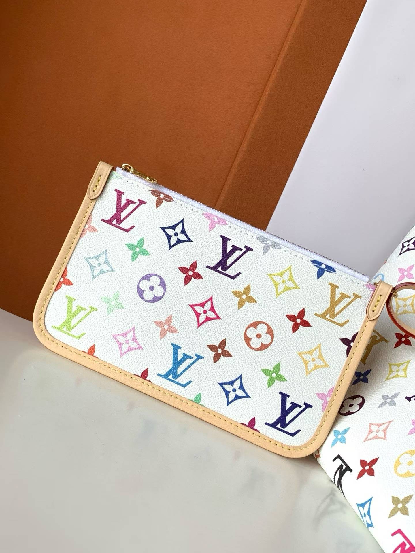 （M13661）The CarryAll Mini handbag is from Louis Vuitton.