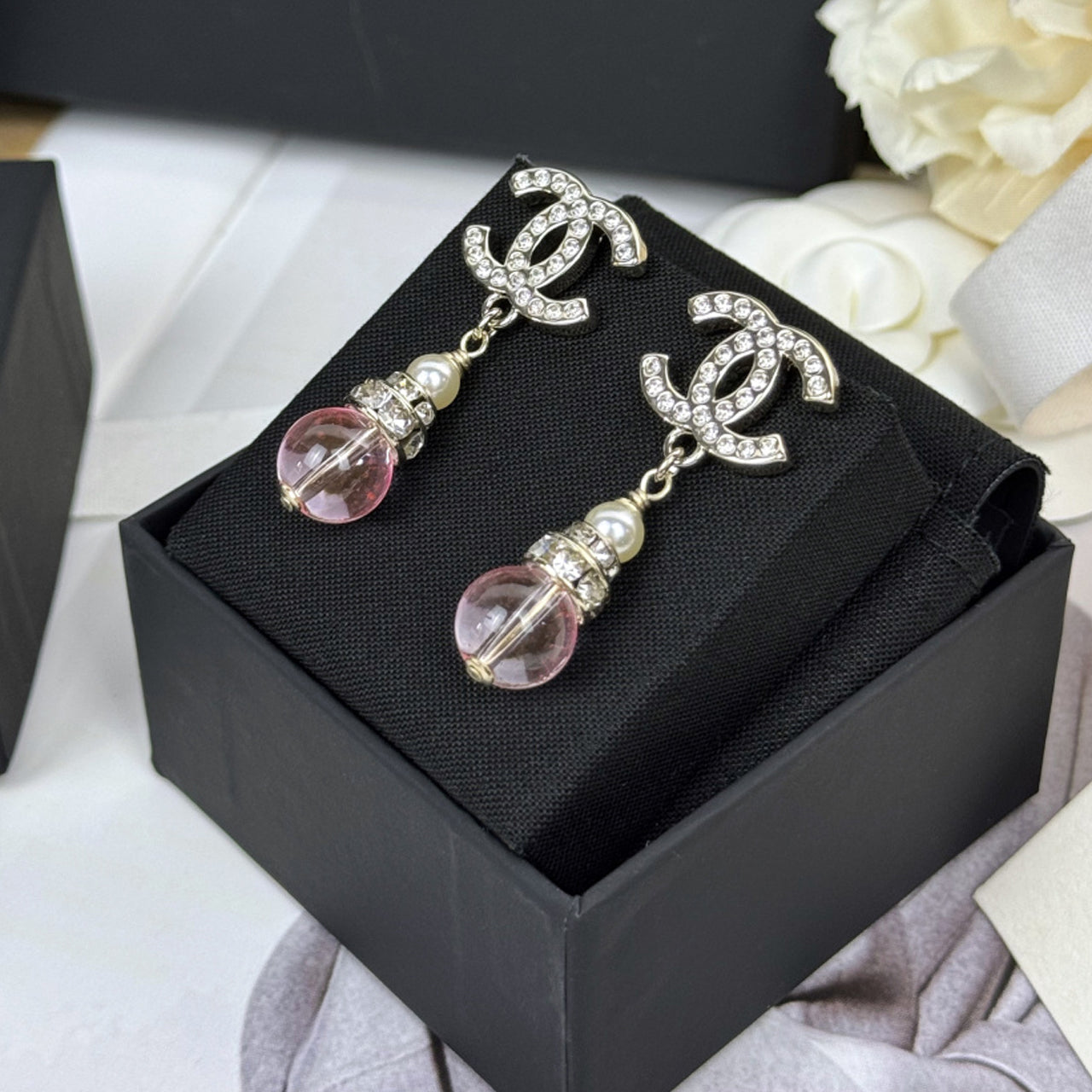Water-drop earrings.