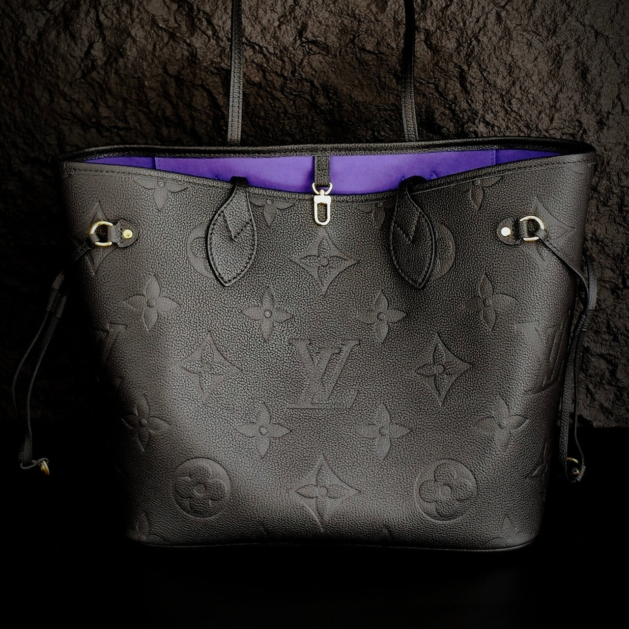 （M45685）Neverfull Medium Handbag